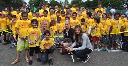 Tennis Freestyle Event - Hana Handlikova, Mel South and Emily Webley-Smith join the children